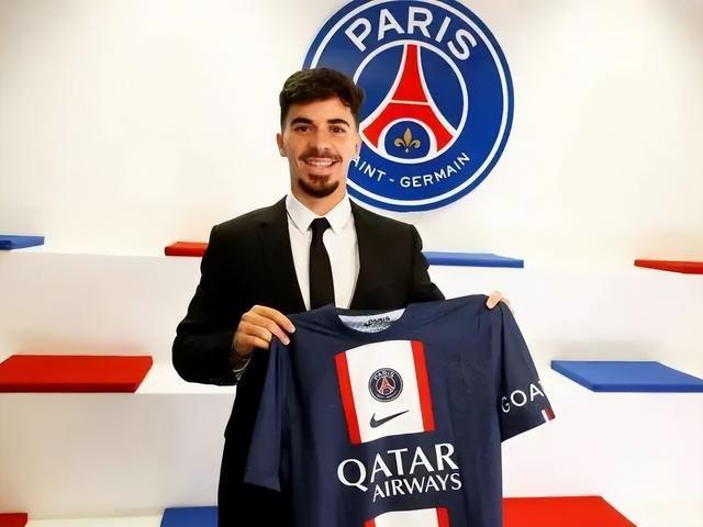 廷成长的梅 廷成长的梅