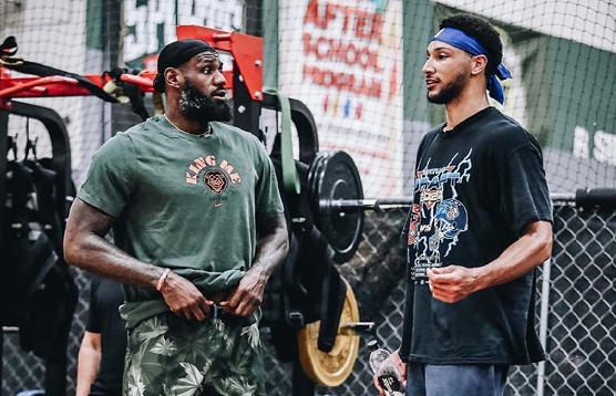 够与控卫形 够与控卫形